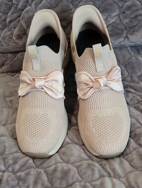 Mark Nason Skechers Women’s Knit Slip-On Sneakers with Bow Detail — Cream
